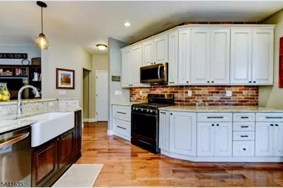 88 Watch Hill Rd, Hackettstown, NJ 07840 - Photo 21