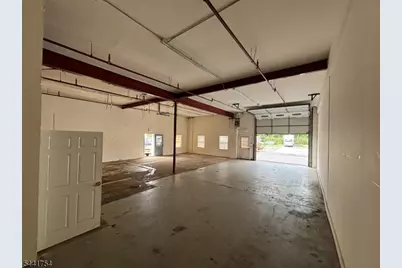81 Industrial Rd, Berkeley Heights Township, NJ 07922 - Photo 1