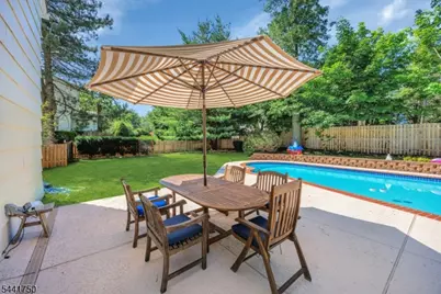 5 Fairview Ave, West Orange Township, NJ 07052 - Photo 9