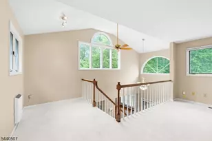 31 Stone Row Ln, Jefferson Township, NJ 07438 - Photo 17