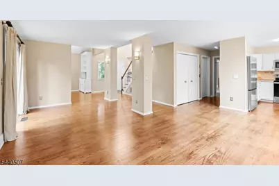 31 Stone Row Ln, Jefferson Township, NJ 07438 - Photo 7