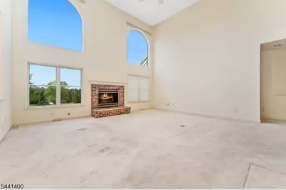 3 Stark Ct, Raritan Township, NJ 08551 - Photo 9