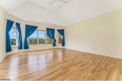 3 Stark Ct, Raritan Township, NJ 08551 - Photo 15