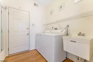 3 Stark Ct, Raritan Township, NJ 08551 - Photo 15
