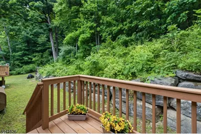 51 W Shore Dr, Vernon, NJ 07462 - Photo 19