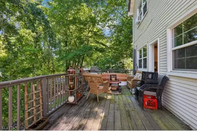 194 Washington St, Rocky Hill, NJ 08553 - Photo 9