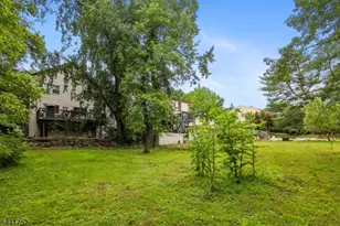 194 Washington St, Rocky Hill, NJ 08553 - Photo 5
