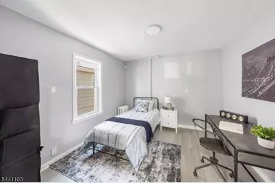 810 Spruce St, Roselle, NJ 07203 - Photo 11
