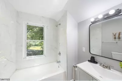 810 Spruce St, Roselle, NJ 07203 - Photo 13