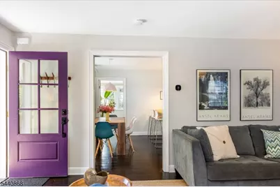 20 College Ave, Montclair, NJ 07043 - Photo 11