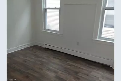 267 Leslie St, Newark, NJ 07112 - Photo 5