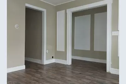 267 Leslie St, Newark, NJ 07112 - Photo 3