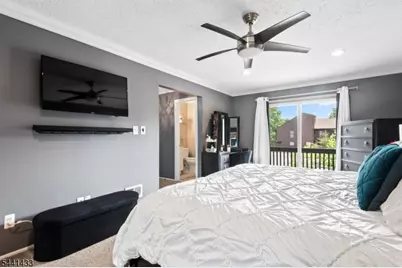 261 Kingsberry Dr, Franklin Township, NJ 08873 - Photo 29