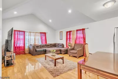 24 12th Ave, Paterson, NJ 07501 - Photo 15
