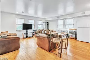 24 12th Ave, Paterson, NJ 07501 - Photo 7