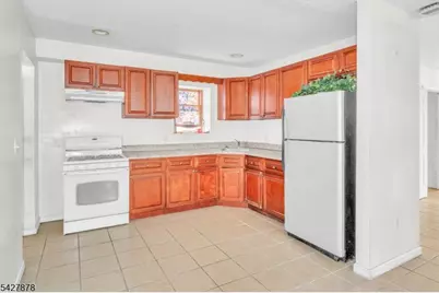 24 12th Ave, Paterson, NJ 07501 - Photo 5