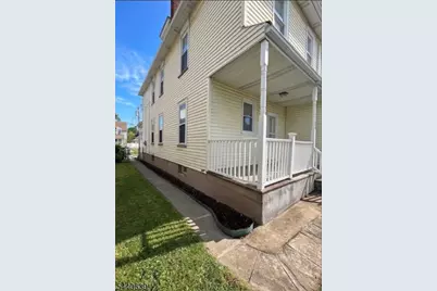 364 Thomas St, Phillipsburg, NJ 08865 - Photo 29