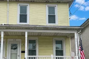 364 Thomas St, Phillipsburg, NJ 08865 - Photo 1