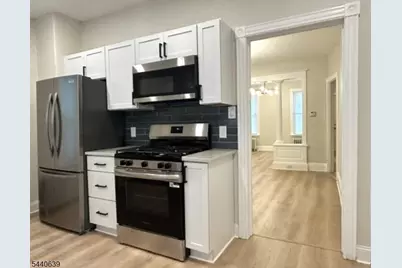 364 Thomas St, Phillipsburg, NJ 08865 - Photo 7