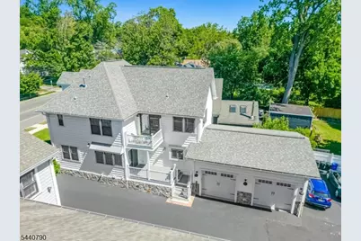 651 Grove St, Montclair, NJ 07043 - Photo 41