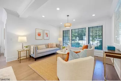 651 Grove St, Montclair, NJ 07043 - Photo 7