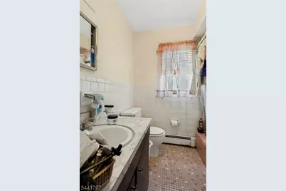 723 2nd Ave, Lyndhurst Township, NJ 07071 - Photo 11