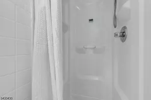 30 Laurel Dr, Wayne, NJ 07470 - Photo 29