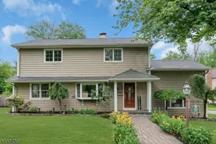 30 Laurel Dr, Wayne, NJ 07470 - Photo 3