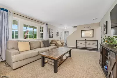 29 Stewartsville Rd, Franklin Township, NJ 08886 - Photo 7
