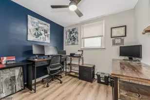 29 Stewartsville Rd, Franklin Township, NJ 08886 - Photo 23