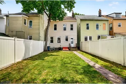 630 Madison Ave, Paterson, NJ 07514 - Photo 35