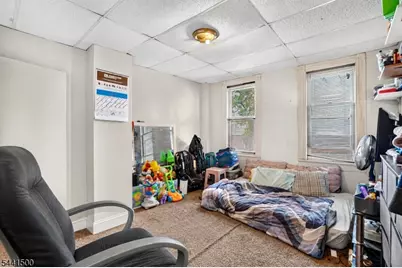 630 Madison Ave, Paterson, NJ 07514 - Photo 15