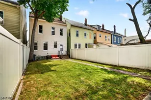 630 Madison Ave, Paterson, NJ 07514 - Photo 33
