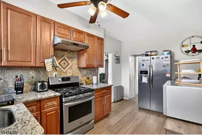 630 Madison Ave, Paterson, NJ 07514 - Photo 11