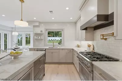 67 Myrtle Ave, Millburn, NJ 07041 - Photo 1