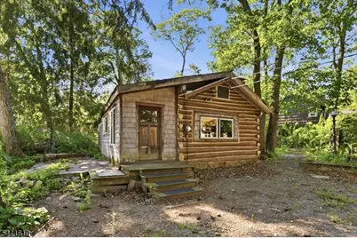 16 Allegheny Ave, West Milford, NJ 07480 - Photo 19
