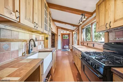 16 Allegheny Ave, West Milford, NJ 07480 - Photo 5