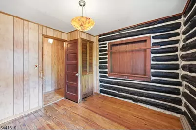 16 Allegheny Ave, West Milford, NJ 07480 - Photo 11