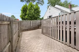 19 Glenview Dr, West Orange Township, NJ 07052 - Photo 19