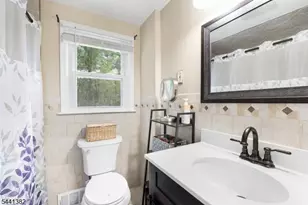 19 Glenview Dr, West Orange Township, NJ 07052 - Photo 11