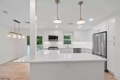 13 Chickadee Rd, Mount Olive, NJ 07828 - Photo 15