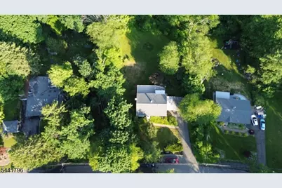 13 Chickadee Rd, Mount Olive, NJ 07828 - Photo 45