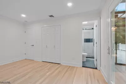 13 Chickadee Rd, Mount Olive, NJ 07828 - Photo 17