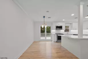 13 Chickadee Rd, Mount Olive, NJ 07828 - Photo 7
