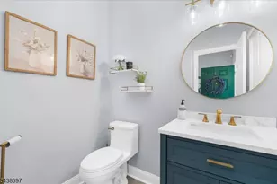 8 Cottage Pl, Branchburg Township, NJ 08876 - Photo 27