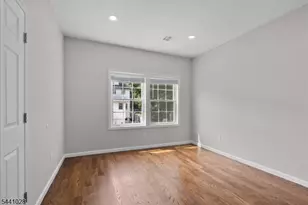 35 West End Ave, Newark, NJ 07106 - Photo 17