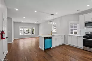35 West End Ave, Newark, NJ 07106 - Photo 9