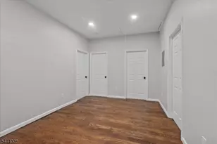 35 West End Ave, Newark, NJ 07106 - Photo 21
