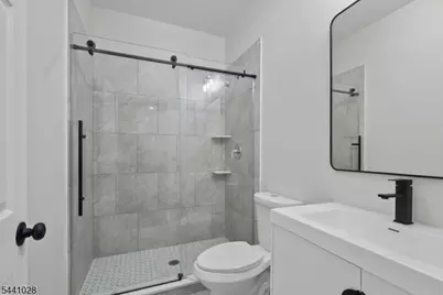 35 W End Ave, Newark, NJ 07106 - Photo 25
