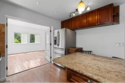 103 Virginia Ave, Jersey City, NJ 07304 - Photo 5